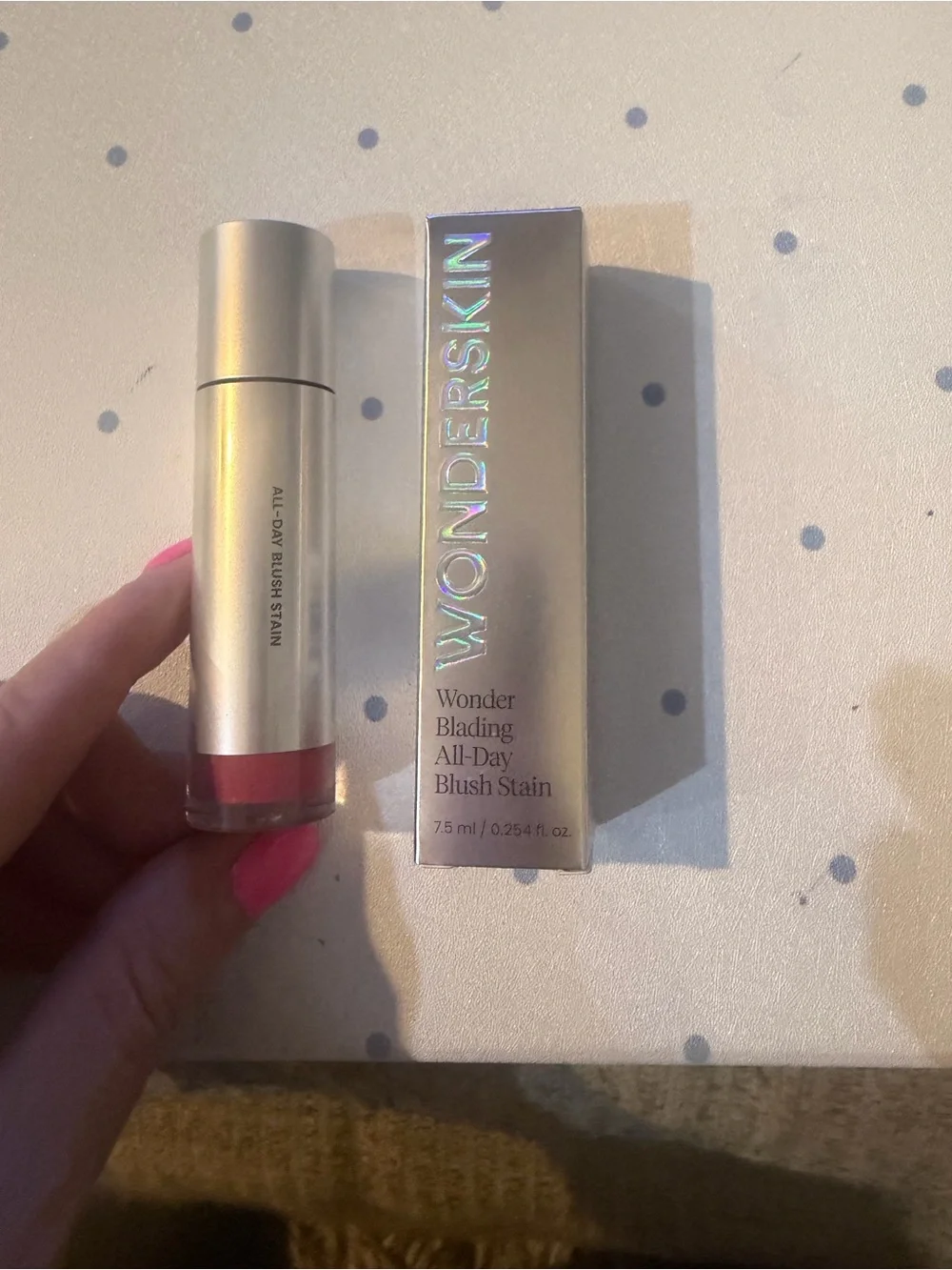 Wonderskin Wonder Blading All-Day Blush Stain — Pink. Color barely